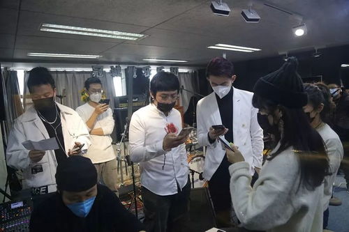 原創(chuàng)戰(zhàn)疫歌曲《心手相牽》錄制完成，徐州廣播電視傳媒集團以藝術傳遞力量